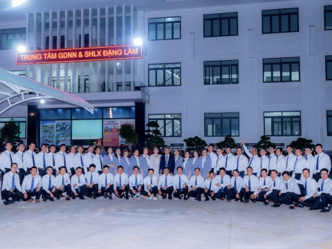 Thành lập trường