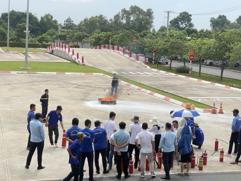 Huấn luyện PCCC & CNCH